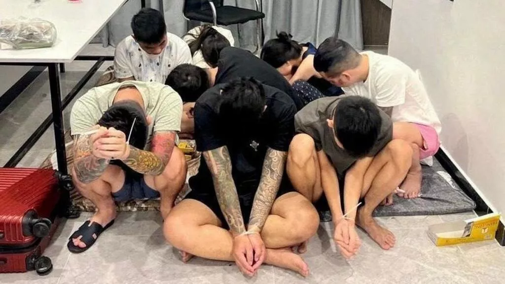 美国务院:悬赏400万美元缉捕达伦·李