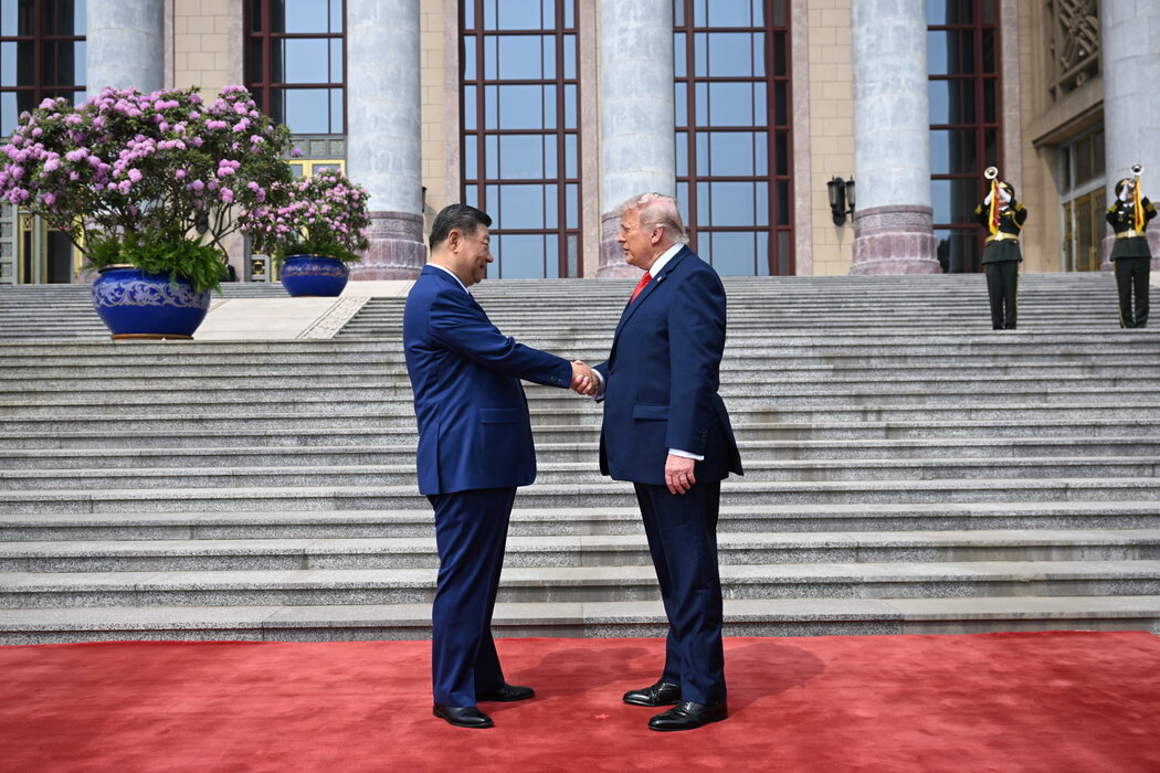 中国国家主席习近平于周四在北京欢迎特朗普总统。