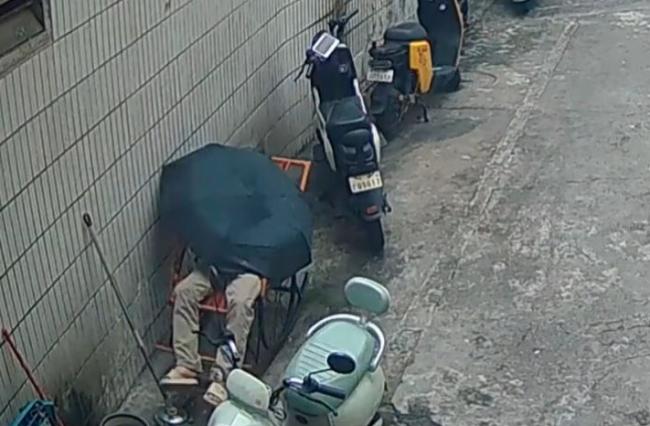 中国男子街头猝死 他“这样”离世…引爆全网 中国男子街头猝死 他“这样”离世…引爆全网