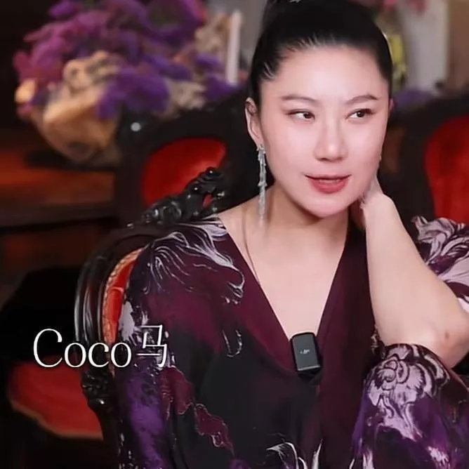 三胎生父被曝后,谢贤前女友曝张柏芝私下人品
