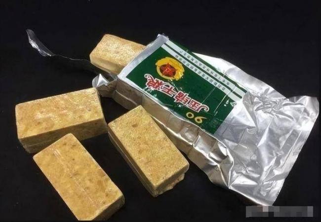 中国压缩饼干吃一块顶一天 拿什么做到